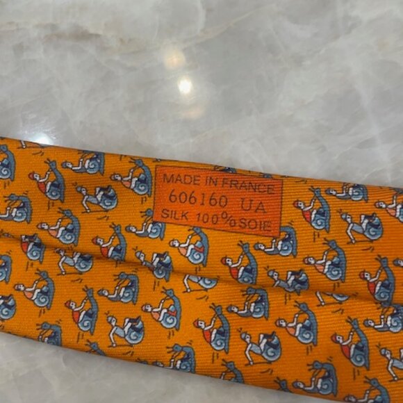 Hermes Orange Snail Race Print Tie - Picture 6 of 7